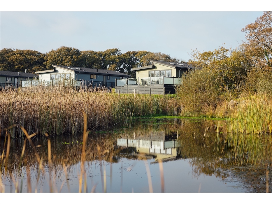 Lakeside Lodges at Florence Springs