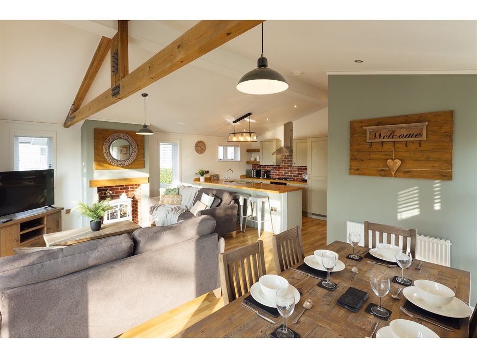 Fully furnished, stylish interiors