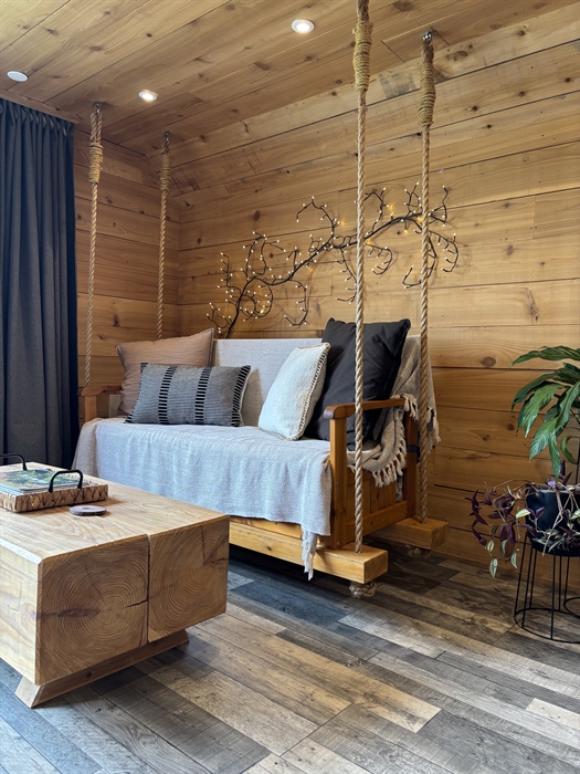 Cnocell Y Coed, Rhiw Wood Treehouses