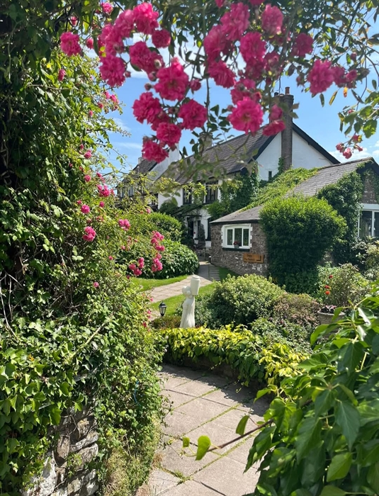 Archway leading from main carpark