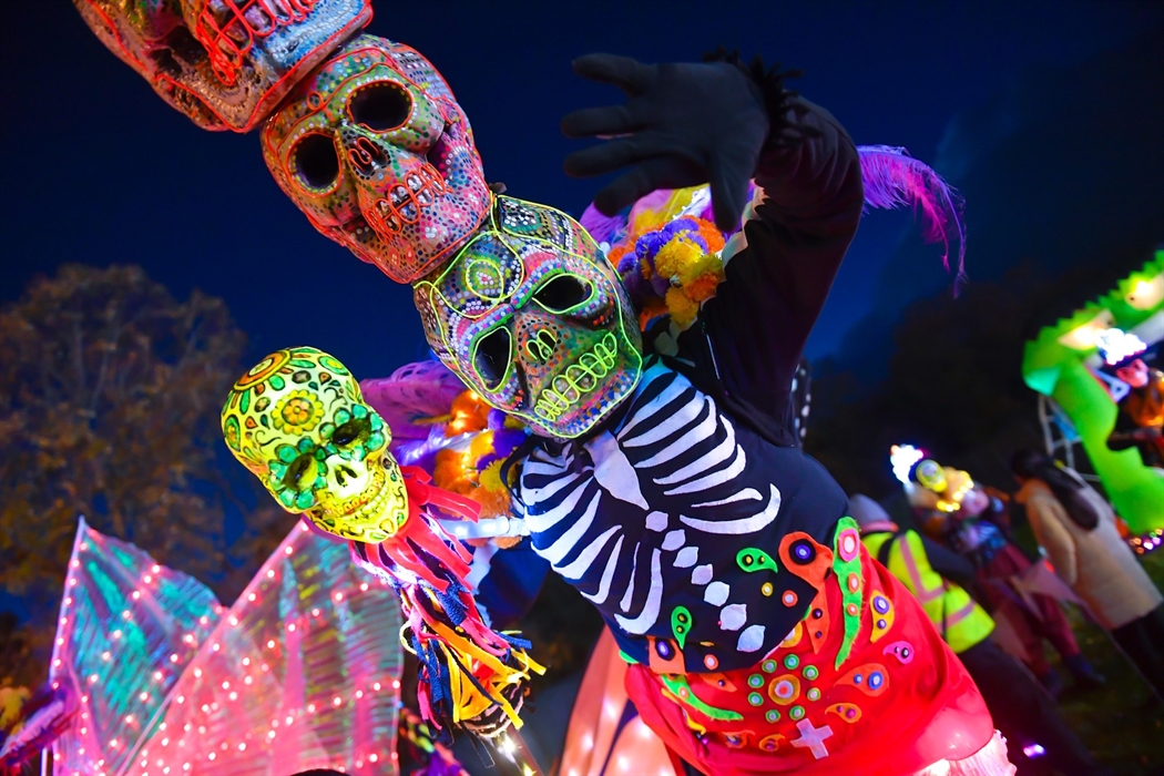 Triple head costume - Spooks in the City: El Dia de los Muertos