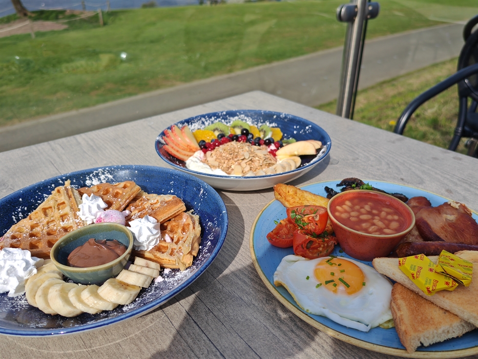 Llys-y-fran breakfast