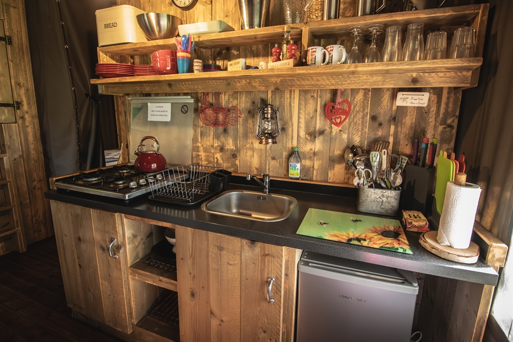 Cooking with confidence with all kitchen items supplied