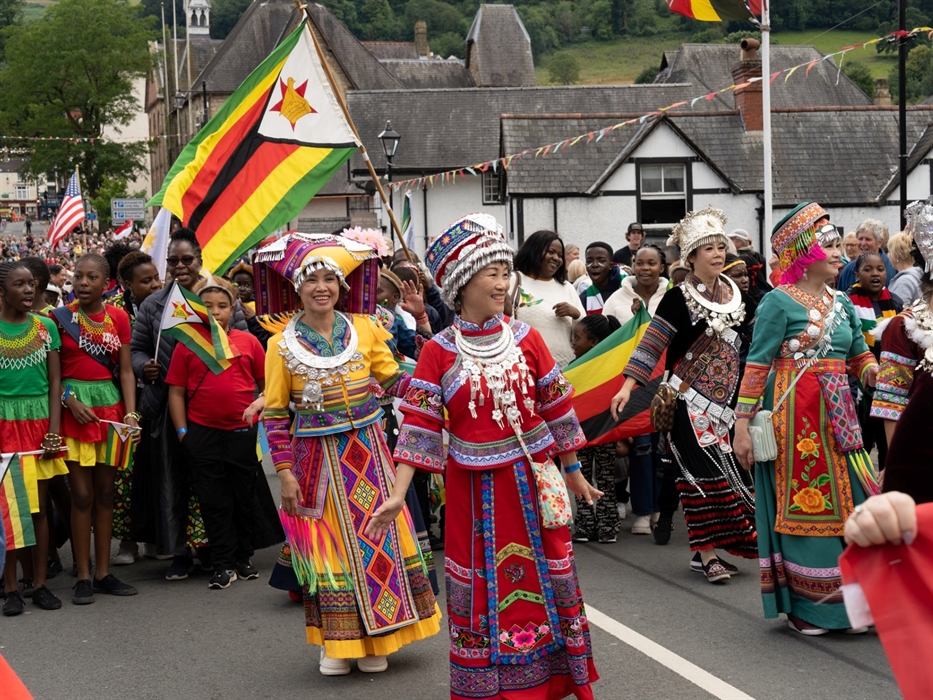 Llangollen - Street Parade