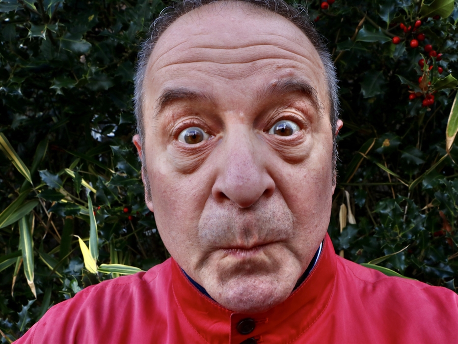 MARK THOMAS