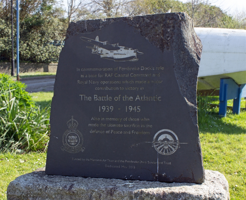 Stone memorial commemorates the Battle of the Atlantic