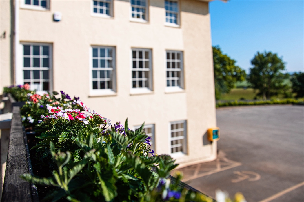 Luxury Lodge Exterior