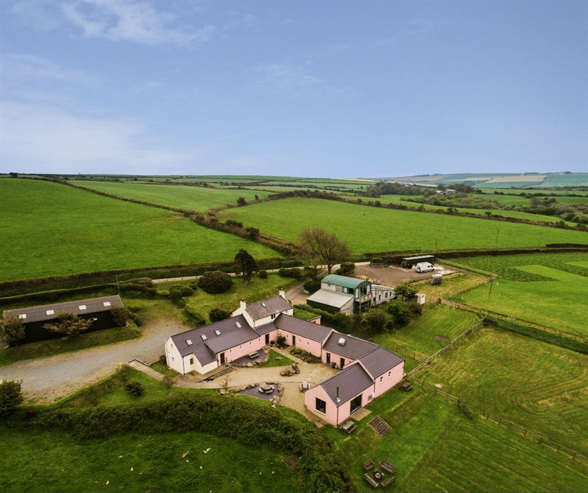 Aerial view of the Courtyard Cottages at Presei Venture