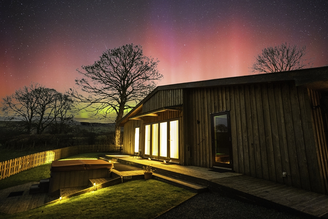 Stargazing experiences at Lon Lodges and a chance to see the Aurora Borealis