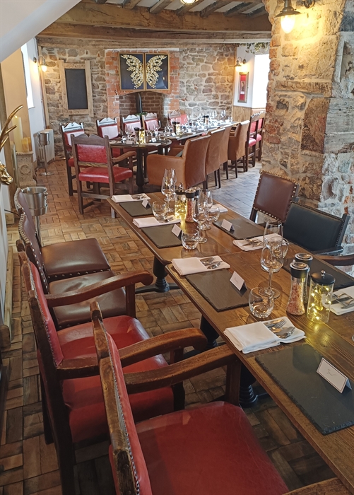 Cater for small intimate events